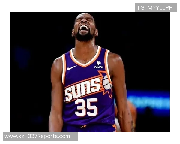 爱德华兹高效得分难救主球队失利全场19投11中砍下31分表现依旧亮眼